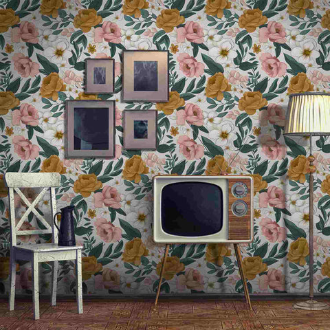 Elegant Floral Wallpaper - Soft Tones and Exquisite Flowers in Natural Harmony