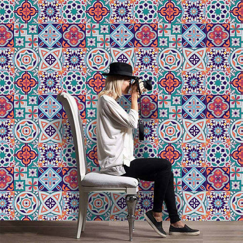 Turkish style tiles: a dreamy interweaving of colors and geometry