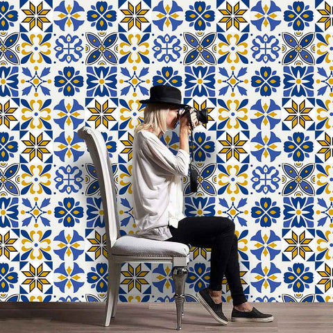 Watercolor flower tile stickers: injecting artistic atmosphere into the space