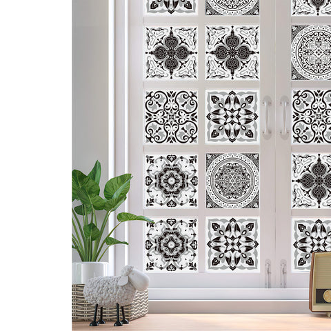 Black and white fashionable tile stickers: interpreting the eternal charm of classics