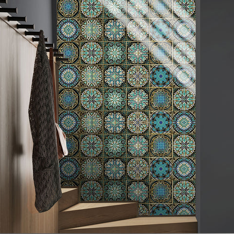 Mysterious blue and gold tone: the exotic style of tile stickers