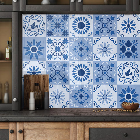 Blue and white classic: the eternal charm of tile stickers