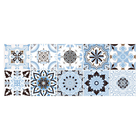 Blue and white elegant tiles: add tranquil beauty to the space