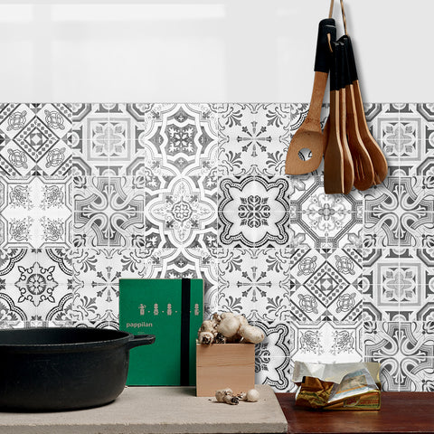 Classic black and white: the eternal beauty of tile stickers