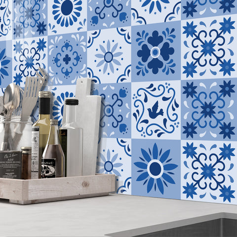 Blue and white classic: the eternal charm of tile stickers