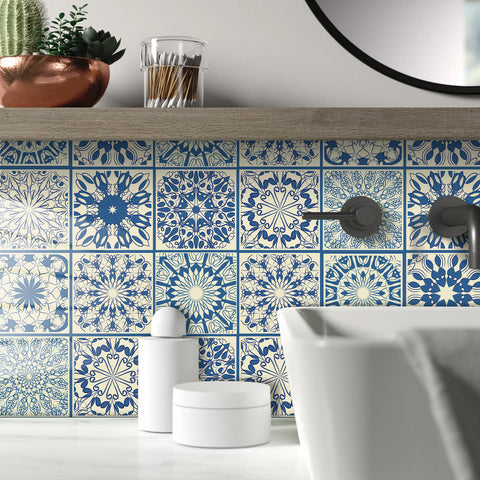 Blue and yellow interweaving: the romantic style of tile stickers