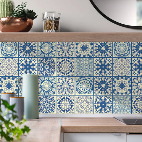 Blue and yellow interweaving: the romantic style of tile stickers