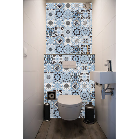 Blue and white elegant tiles: add tranquil beauty to the space