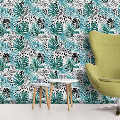 Rhythm of the Tropics: Exquisite Tropical Leafy Forest Wallpaper