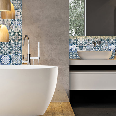 Fresh blue and white: the elegant beauty of tile stickers