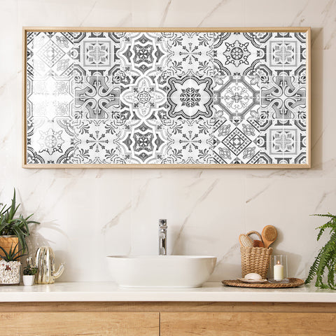 Classic black and white: the eternal beauty of tile stickers