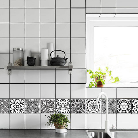 Classic black and white: the eternal elegance of tile stickers