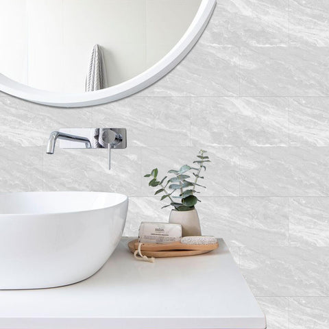 Self-Adhesive Wall Tiles for Easy DIY Kitchen and Bathroom Remodeling Projects