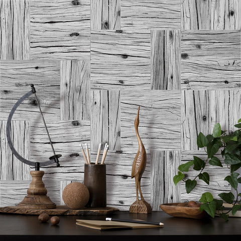 Reclaimed Wood Effect Wallpaper in Gray for Cozy Interiors