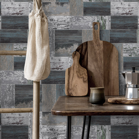 Distressed Green and White Wood Grain Wallpaper – Rustic Charm